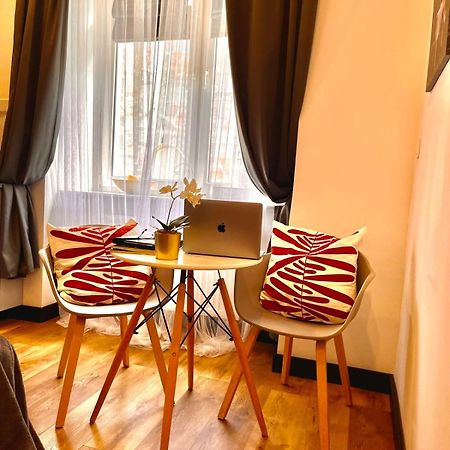 Amazing 1 Room Condo Warszawa Center, Sauna Ngoại thất bức ảnh